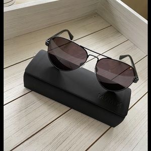 MVMT Runaway Sunglasses